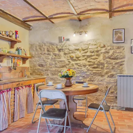 Secluded Holiday In With Swimming Pool *