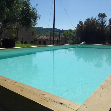 펜션 Secluded Holiday In With Swimming Pool